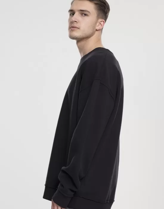 Мъжка блуза в черно Urban Classics Oversized Open Edge Crew, Блузи - Hoodstyle.bg