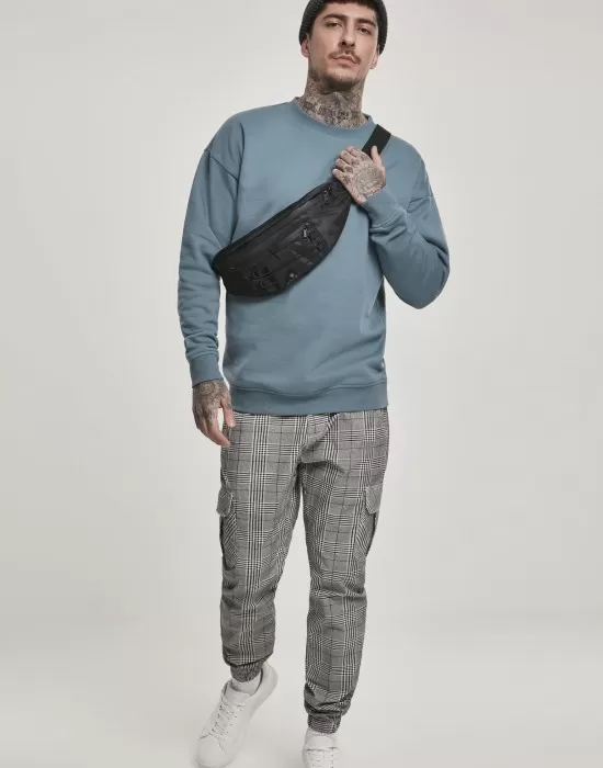 Мъжка изчистена блуза в синьо Urban Classics dusty blue, Блузи - Hoodstyle.bg