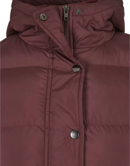 Дамско яке в червено от Urban Classics Ladies Hooded Puffer, Якета - Hoodstyle.bg
