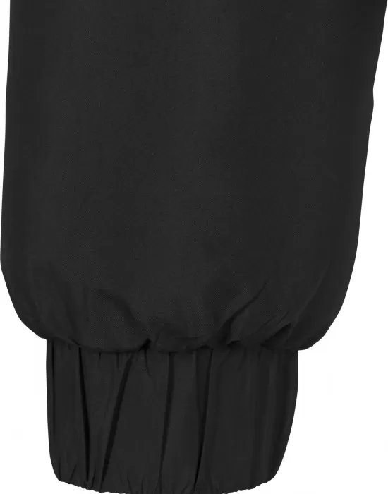 Дамско яке в черно от Urban Classics Ladies Hooded Puffer, Якета - Hoodstyle.bg