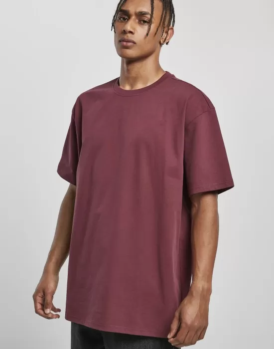 Мъжка изчистена тениска в тъмночервенo Urban Classics cherry, Тениски - Hoodstyle.bg