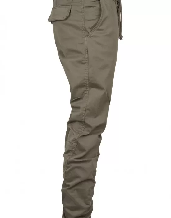 Мъжки панталон в тъмнозелени Jogging Urban Classics, Панталони - Hoodstyle.bg