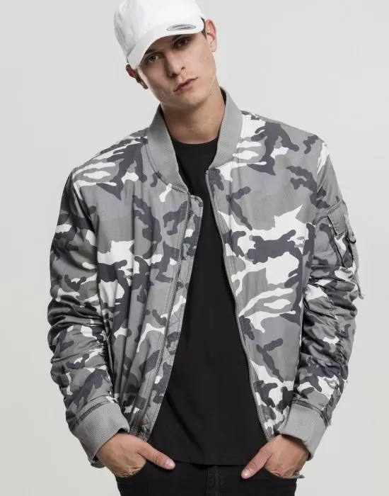 Мъжко камуфлажно яке тип бомбър Urban Classics snow camo, Бомбъри - Hoodstyle.bg