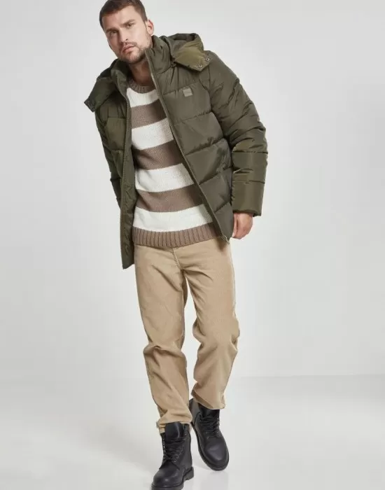 Мъжко зимно яке Urban Classics в цвят маслина, Зимни якета - Hoodstyle.bg