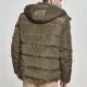 Мъжко зимно яке Urban Classics в цвят маслина, Зимни якета - Hoodstyle.bg