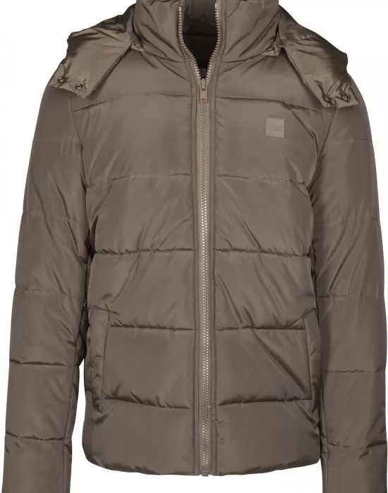 Мъжко зимно яке Urban Classics в цвят маслина, Зимни якета - Hoodstyle.bg
