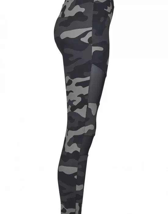 Дамски спортен клин в камуфлаж Urban Classics darkcamo/blk, Клинове - Hoodstyle.bg