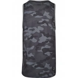 Мъжки камуфлажен потник Urban Classics darkcamo