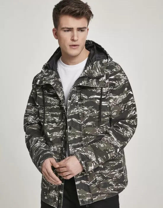 Мъжко камуфлажно яке Urban Classics olive/blk/wht, Зимни якета - Hoodstyle.bg
