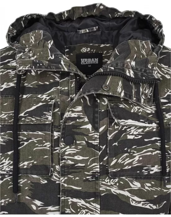 Мъжко камуфлажно яке Urban Classics olive/blk/wht, Зимни якета - Hoodstyle.bg