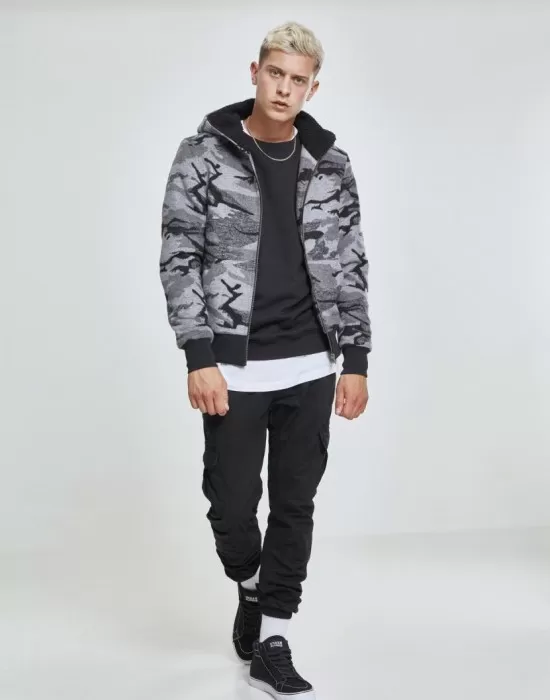 Мъжко камуфлажно яке Urban Classics darkcamo, Зимни якета - Hoodstyle.bg