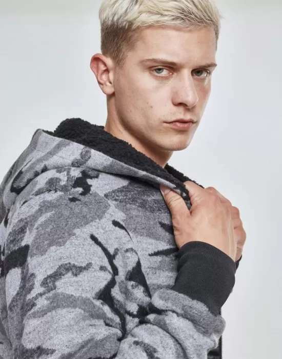 Мъжко камуфлажно яке Urban Classics darkcamo, Зимни якета - Hoodstyle.bg