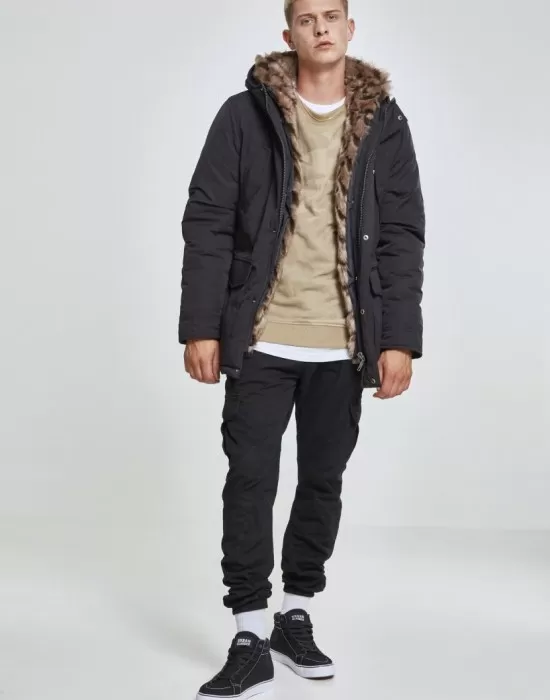 Мъжко зимно яке Urban Classics в черен цвят, Зимни якета - Hoodstyle.bg