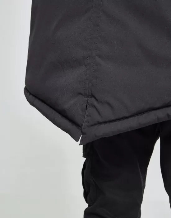 Мъжко зимно яке Urban Classics в черен цвят, Зимни якета - Hoodstyle.bg