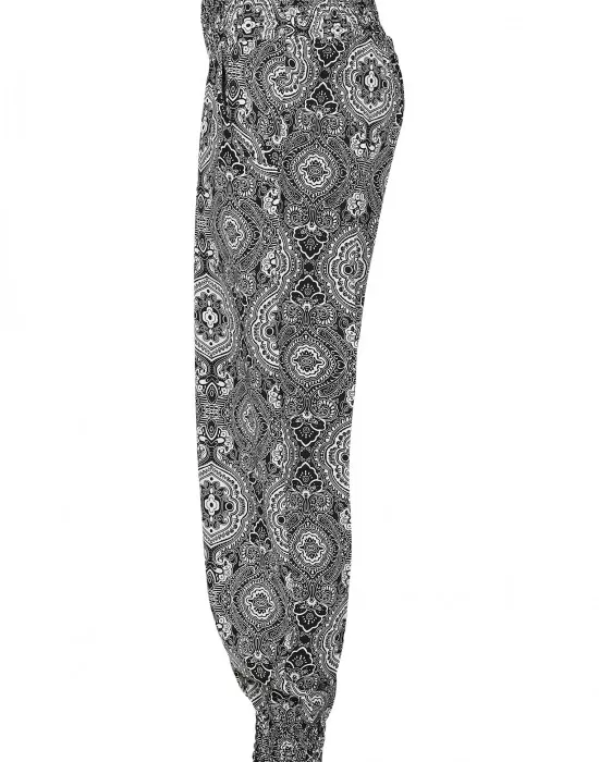 Дамски панталон Urban Classics bandana, Панталони - Hoodstyle.bg