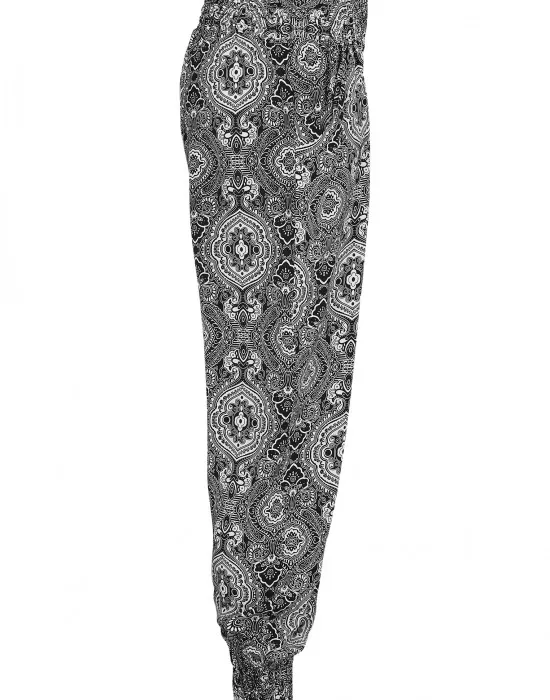 Дамски панталон Urban Classics bandana, Панталони - Hoodstyle.bg