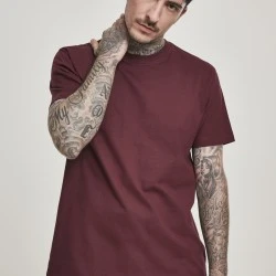 Мъжка тениска във виненочервено Urban Classics Basic Tee