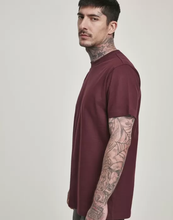 Мъжка тениска във виненочервено Urban Classics Basic Tee, Тениски - Hoodstyle.bg