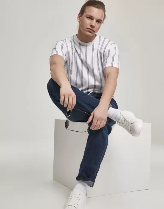 Мъжка тениска в бяло Urban Classics Heavy Oversized AOP Stripe, Тениски - Hoodstyle.bg