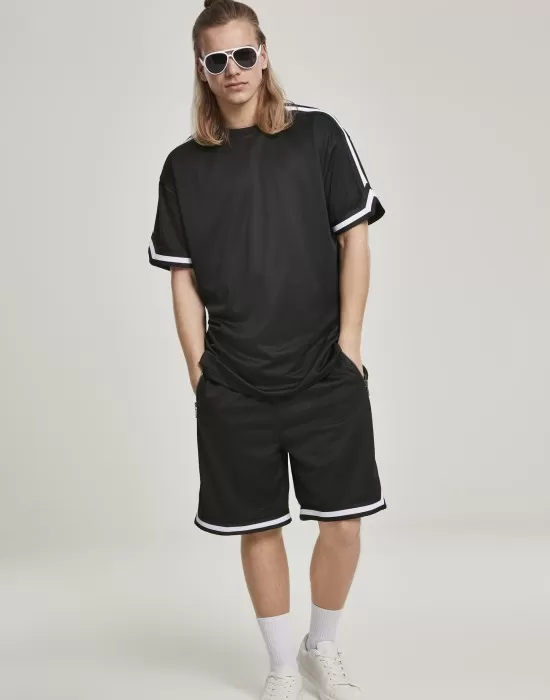 Мъжка тениска в черно Urban Classics Oversized Stripes Mesh, Тениски - Hoodstyle.bg