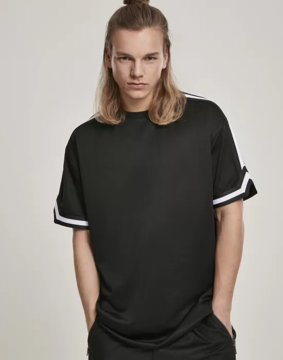 Мъжка тениска в черно Urban Classics Oversized Stripes Mesh, Тениски - Hoodstyle.bg