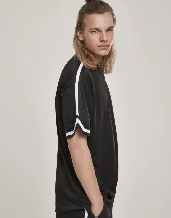 Мъжка тениска в черно Urban Classics Oversized Stripes Mesh, Тениски - Hoodstyle.bg
