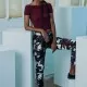 Дамски карго панталон във винено камуфлажен цвят Urban Classics Ladies High Waist Camo Cargo Pants, Панталони - Hoodstyle.bg