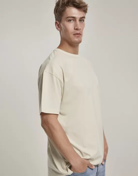 Мъжка тениска в пясъчен цвят Urban Classics  Organic Basic, Тениски - Hoodstyle.bg