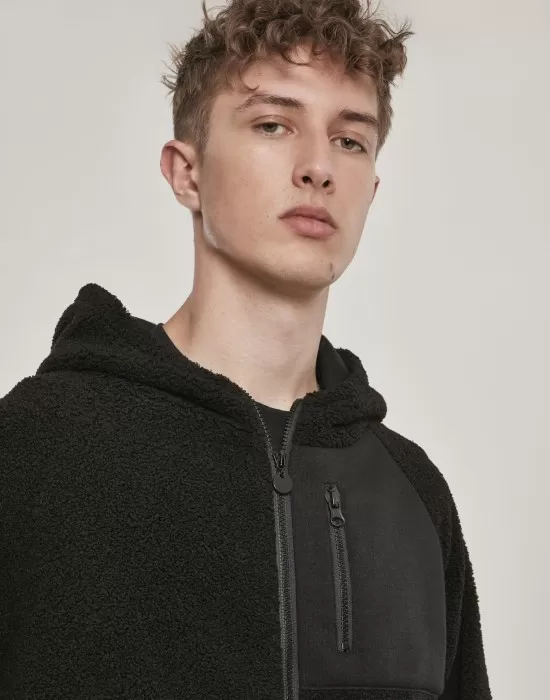 Мъжко яке в черно от Urban Classics Hooded Sherpa Zip, Зимни якета - Hoodstyle.bg