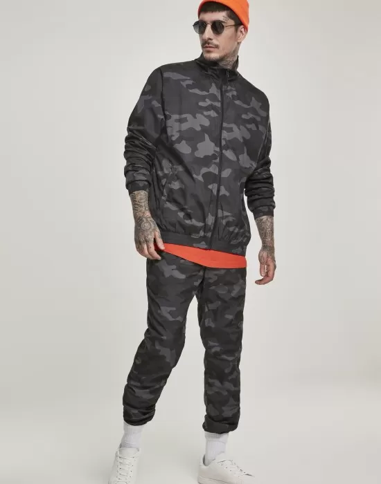 Мъжко яке в камуфлажен цвят от Urban Classics Camo Track, Якета Пролет / Есен - Hoodstyle.bg