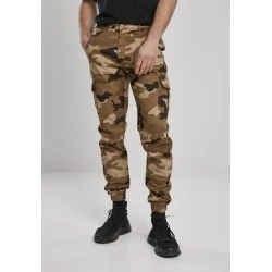 Мъжки панталон в кафяв камуфлаж Urban Classics  darkground camo