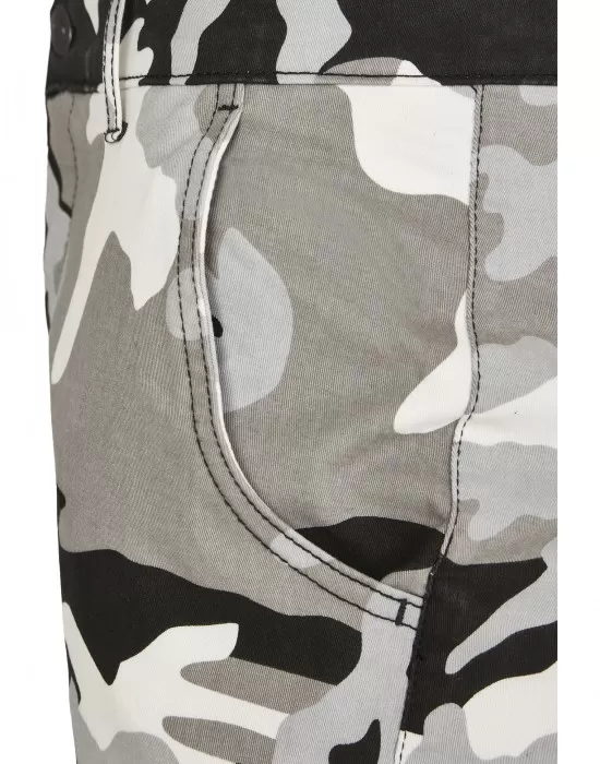 Мъжки панталон в сив камуфлаж Urban Classics snow camo, Панталони - Hoodstyle.bg