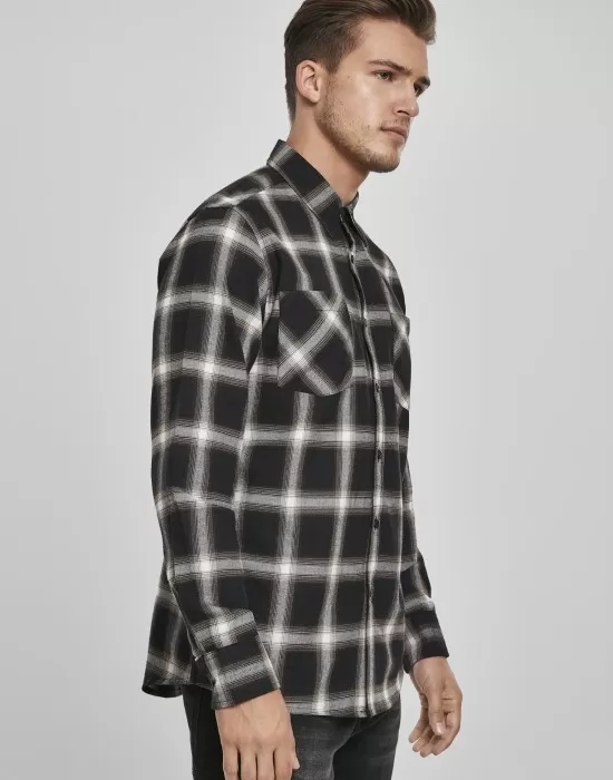 Мъжка карирана риза в черно и бяло Urban Classics Checked Flanell Shirt 6, Ризи - Hoodstyle.bg