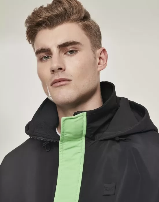 Мъжко яке в черно и синьо от Urban Classics Neon Mix Pull Over Jacket, Якета Пролет / Есен - Hoodstyle.bg