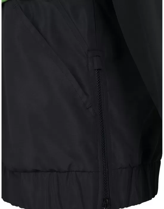 Мъжко яке в черно от Urban Classics Neon Mix Pull Over Jacket, Якета Пролет / Есен - Hoodstyle.bg