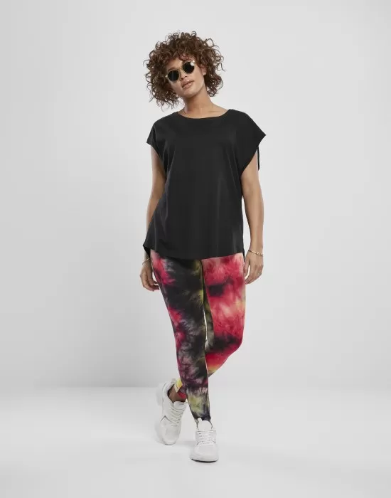 Дамска тениска в черен цвят Urban Classics Ladies Basic Shaped Tee black, Тениски - Hoodstyle.bg