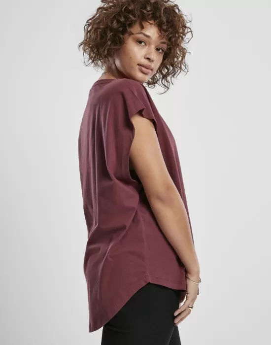 Дамска тениска в тъмночервен цвят Urban Classics Ladies Basic Shaped Tee cherry, Тениски - Hoodstyle.bg