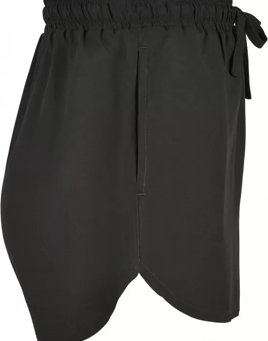 Дамски къси панталони от вискоза в черен цвят Urban Classics Ladies Viscose Resort Shorts black, Къси панталони - Hoodstyle.bg