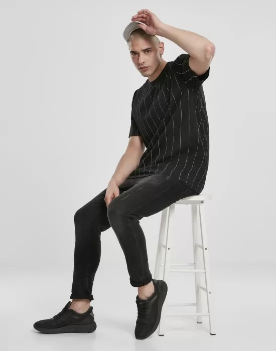 Мъжка черна тениска Urban Classics Oversized Pinstripe, Тениски - Hoodstyle.bg