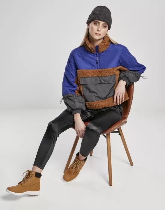 Дамско яке в три цвята от Urban Classics Ladies Sherpa 3-Tone Pull Over, Якета - Hoodstyle.bg
