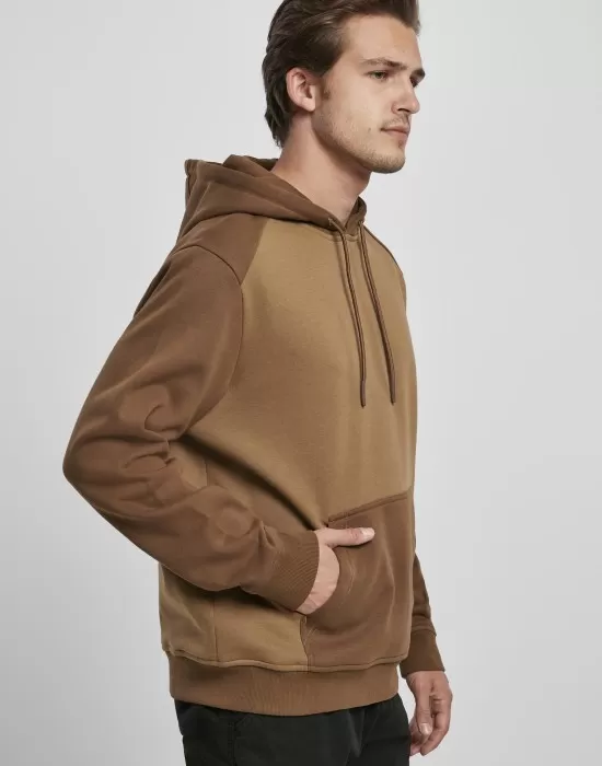 Мъжки суичър Urban Classics 2-Tone в кафяво midground/darkground, Суичъри - Hoodstyle.bg