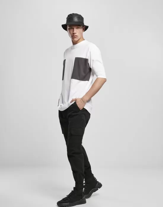 Мъжка тениска в бял цвят Urban Classics Big Double Pocket, Тениски - Hoodstyle.bg