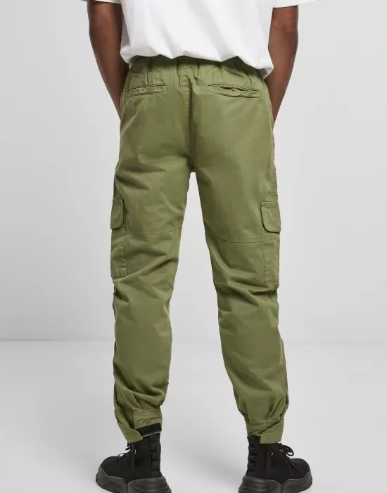 Мъжки панталон в масленозелен цвят Urban Classics Military Jogg, Панталони - Hoodstyle.bg