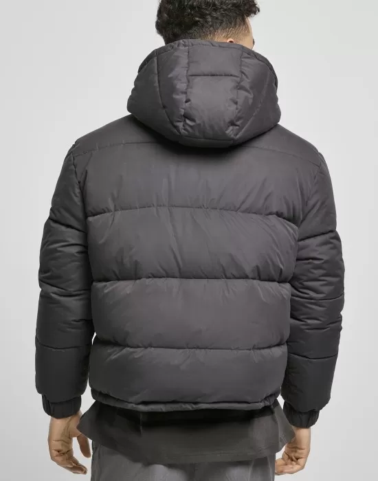 Мъжко късо яке в черен цвят Urban Classics, Зимни якета - Hoodstyle.bg