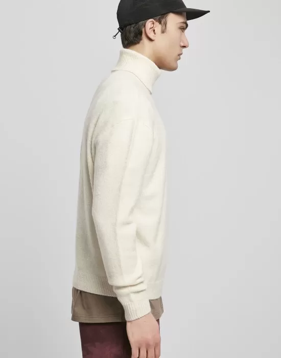 Мъжки поло пуловер в пясъчен цвят Urban Classics Roll Neck, Блузи - Hoodstyle.bg