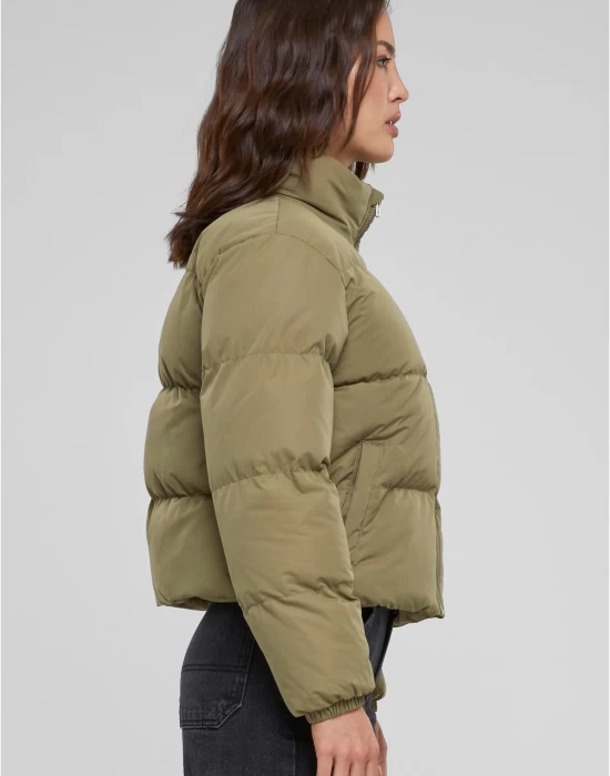 Дамско късо яке в цвят маслина Urban Classics Peached Puffer, Пролет / Есен - Hoodstyle.bg