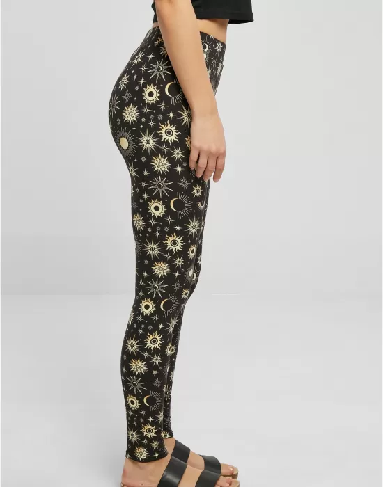 Дамски дълъг клин в цветен десен Urban Classics Ladies AOP Leggings blacksun, Клинове - Hoodstyle.bg