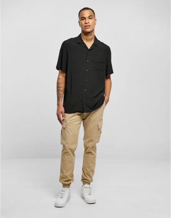 Мъжка риза в черен цвят Urban Classics Camp Shirt, Ризи - Hoodstyle.bg