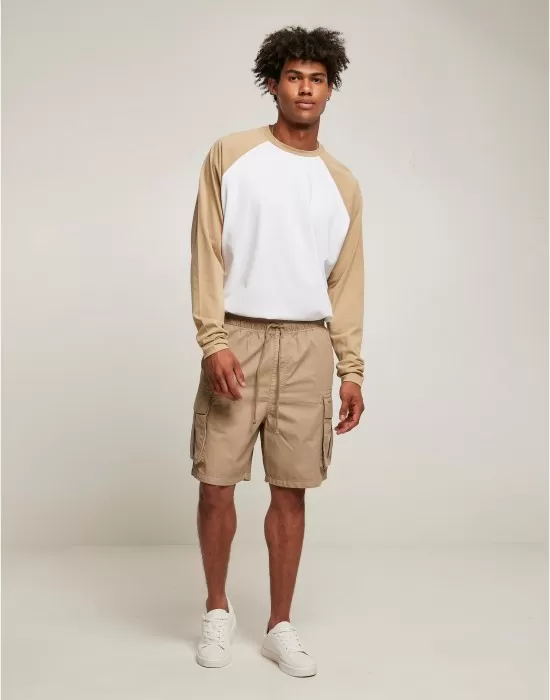 Мъжки къси панталони в бежов цвят Urban Classics, Къси панталони - Hoodstyle.bg