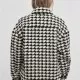 Дамска пухкава риза в черно и бяло Urban Classics  AOP Sherpa Overshirt, Жени - Hoodstyle.bg